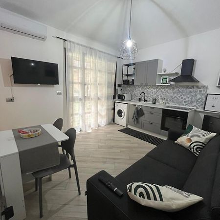 Casa Vale Parco Del Valentino Apartment Turin Luaran gambar