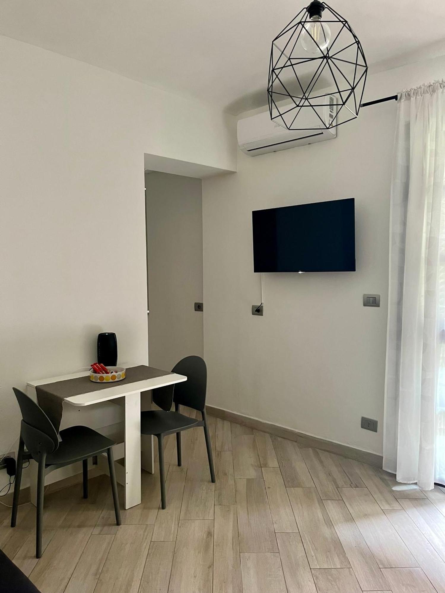 Casa Vale Parco Del Valentino Apartment Turin Luaran gambar